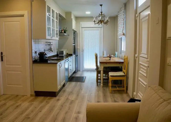 Casa Asientos * Boimorto (A Coruna)